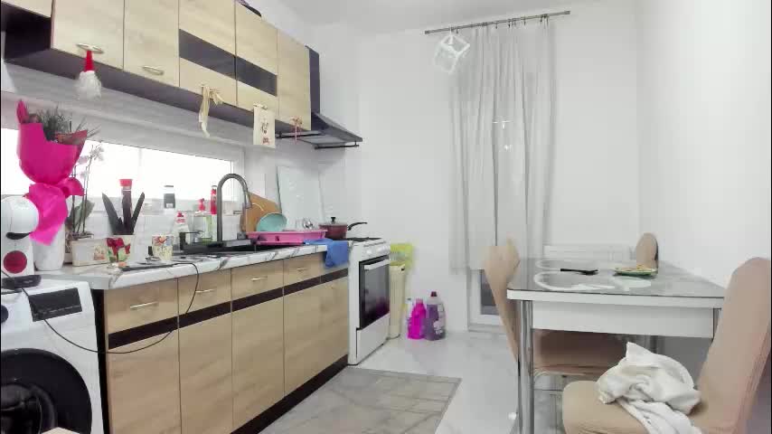 juliana35 Cam Model Chat January 5, 2026