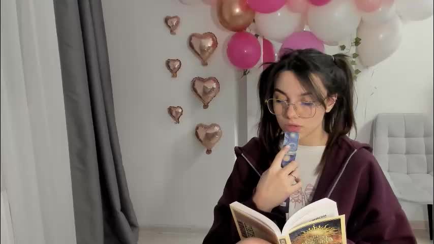 kesh_mne Cam Model Chat January 5, 2026