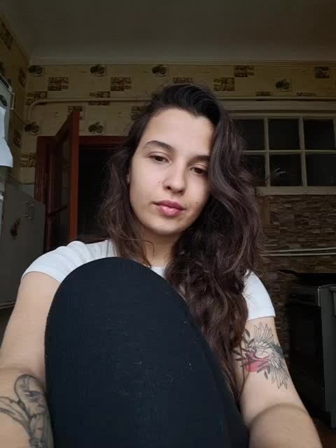 Love_Crew Cam Model Chat January 5, 2026