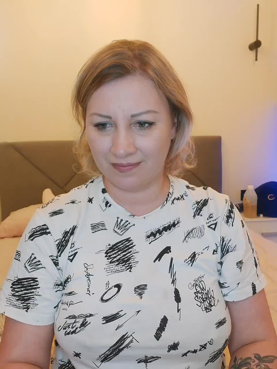 yuliia_3003 Cam Model Chat January 6, 2026