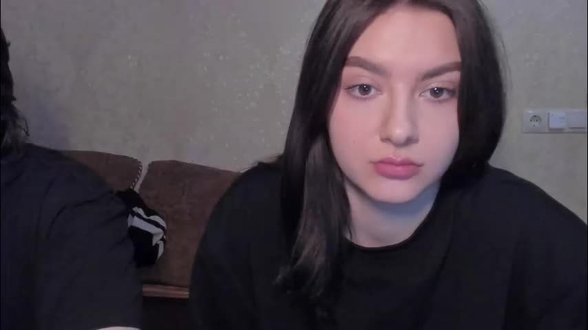 lizzi_muur Cam Model Chat January 6, 2026