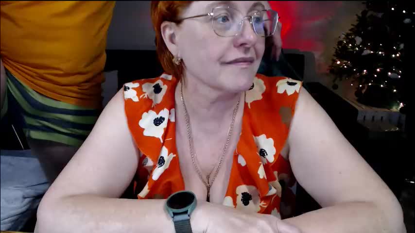 joannaandneighbour Cam Model Chat January 6, 2026