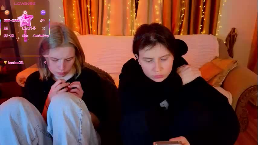 berry_assortment Cam Model Chat January 6, 2026