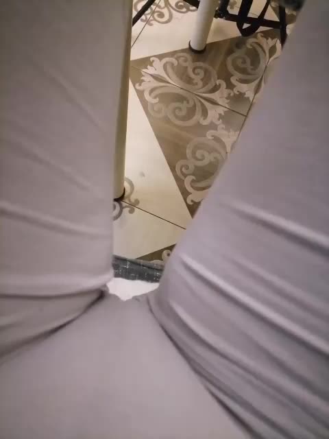 -Tiffany- Cam Model Chat January 6, 2026