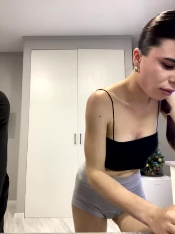 Room_of_love Cam Model Chat January 6, 2026