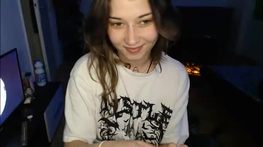 aliens4twenty Cam Model Chat January 6, 2026