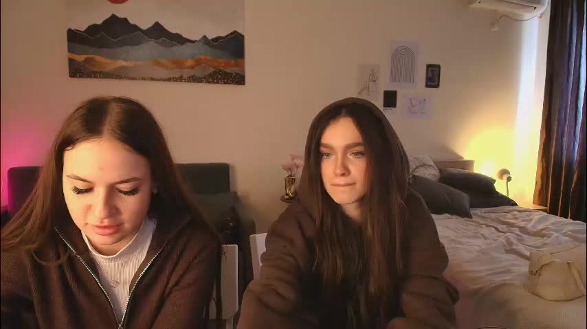 caressyourself Cam Model Chat January 6, 2026