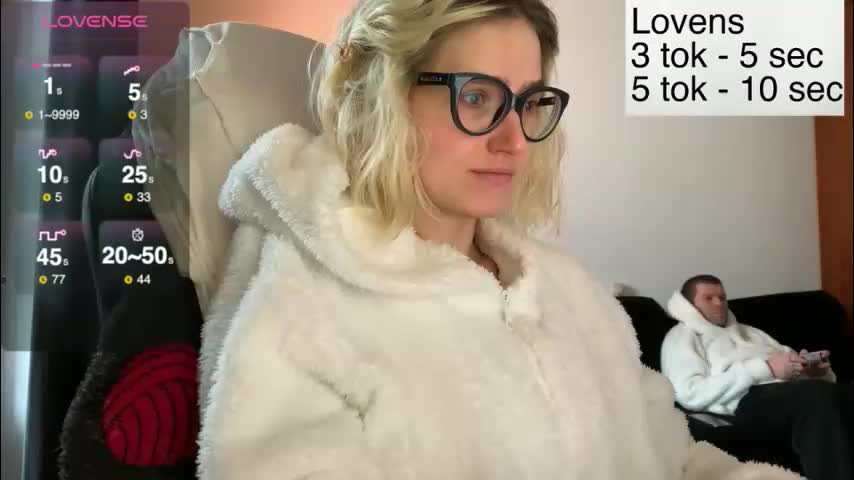 sexy_sweets Cam Model Chat January 6, 2026