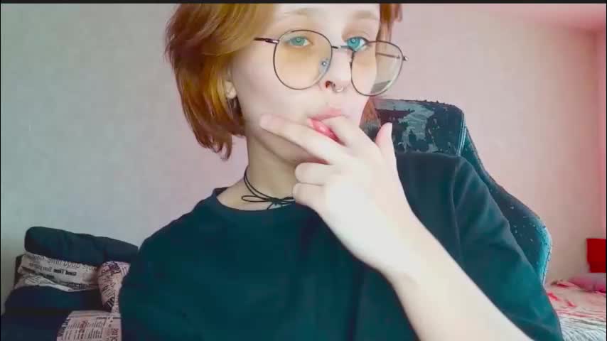 sonya_mikki Cam Model Chat January 7, 2026