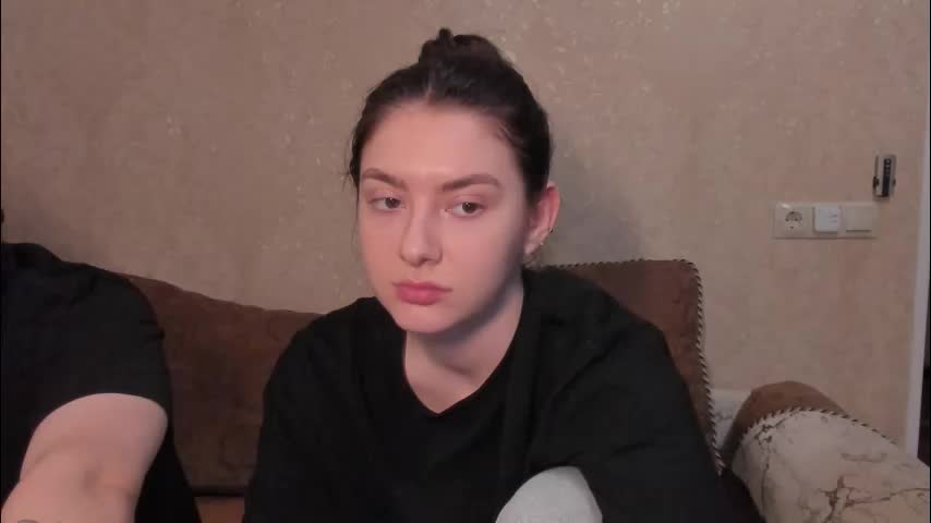 lizzi_muur Cam Model Chat January 7, 2026