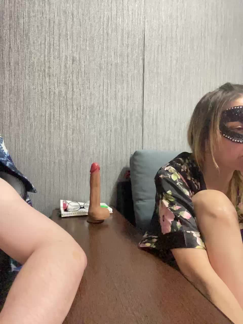 INQUSIT0R Cam Model Chat January 7, 2026