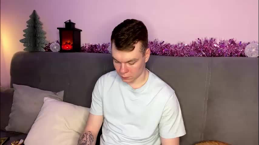 julielourens Cam Model Chat January 7, 2026