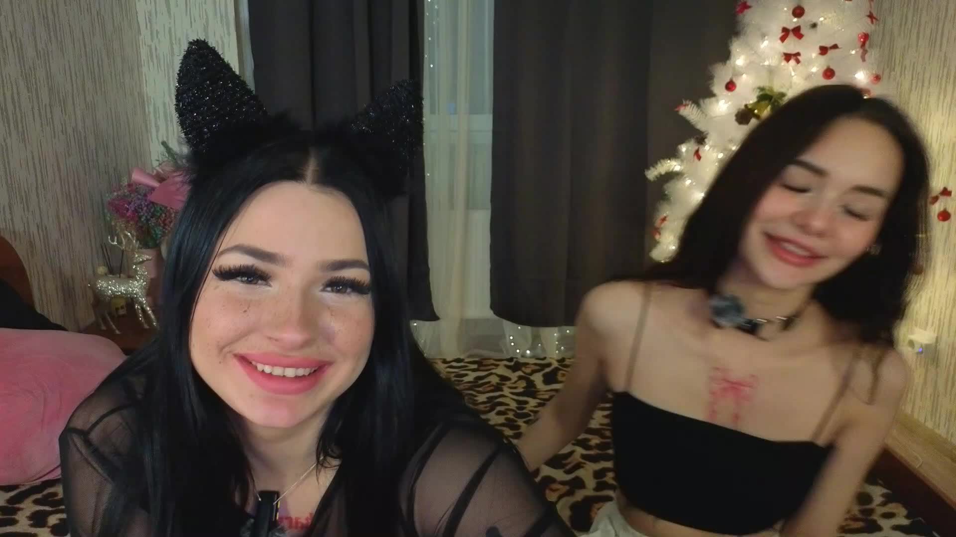 LisaAndDenis Cam Model Chat January 8, 2026