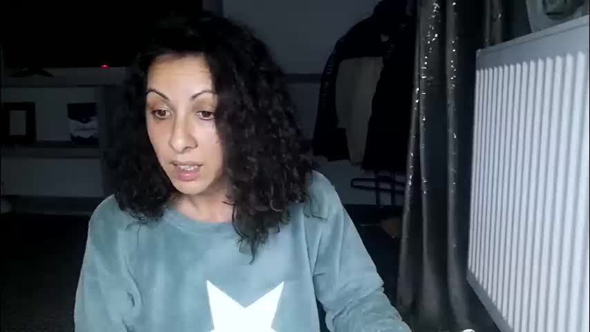 crazybrenda89 Cam Model Chat January 8, 2026