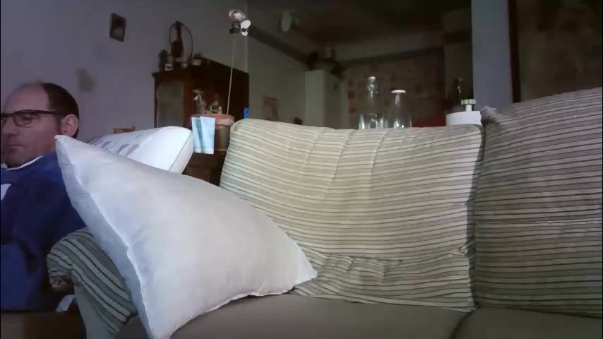 lolahueso Cam Model Chat January 8, 2026