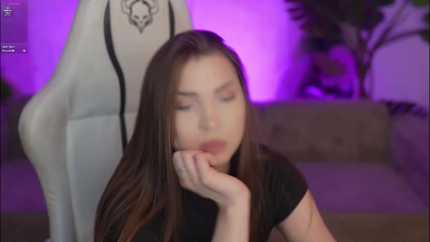 bright_diamonds_054 Cam Model Chat January 8, 2026