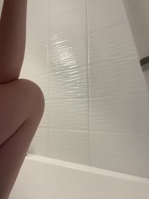 pipi1skaaa Cam Model Chat January 8, 2026