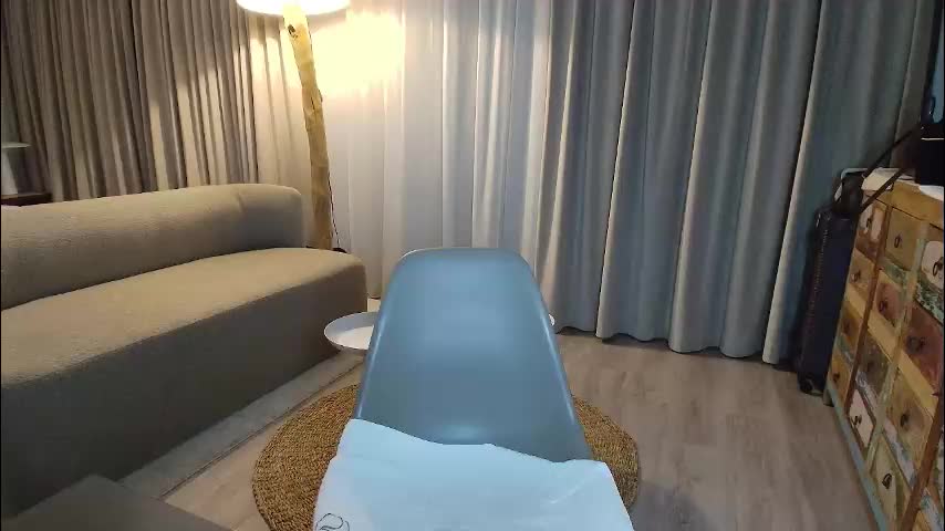 shayblonde Cam Model Chat January 9, 2026