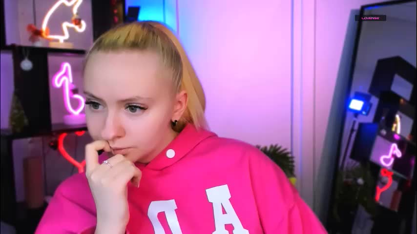 mila_glow Cam Model Chat January 9, 2026