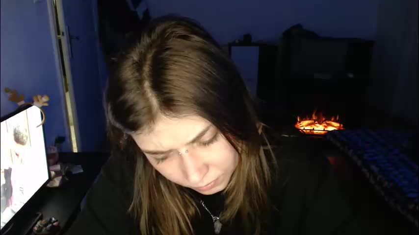 aliens4twenty Cam Model Chat January 9, 2026