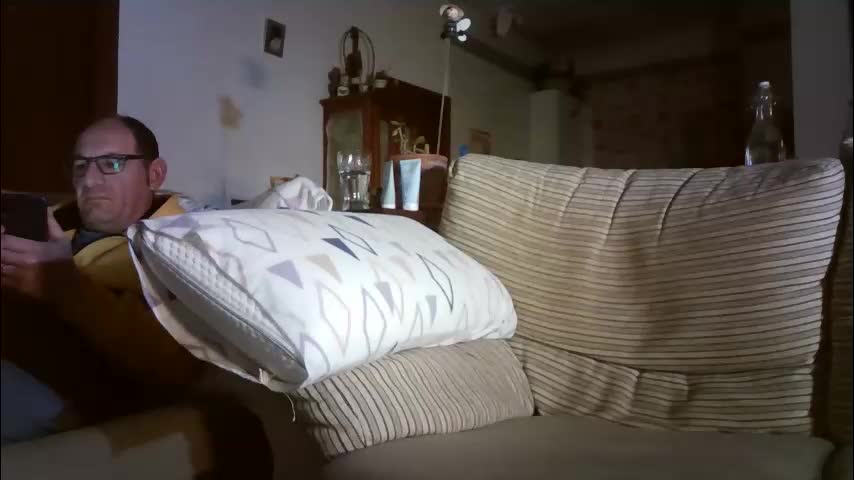 lolahueso Cam Model Chat January 9, 2026