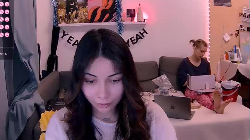 valorant_girl Cam Model Chat January 9, 2026