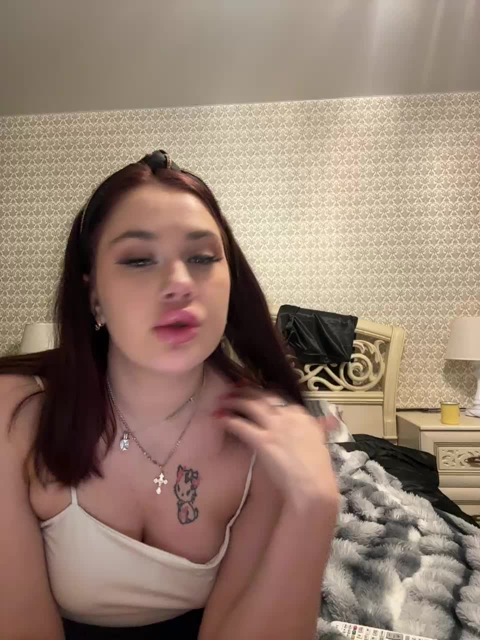 Karoleila_07 Cam Model Chat January 9, 2026