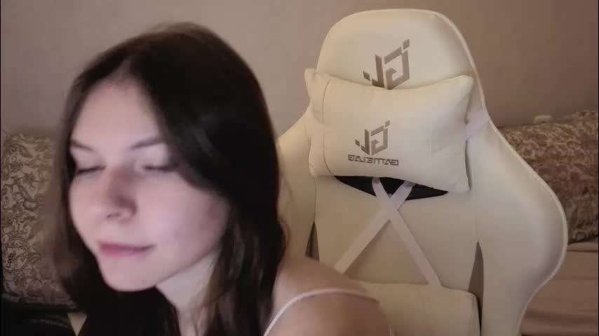 let_me_seee Cam Model Chat January 9, 2026