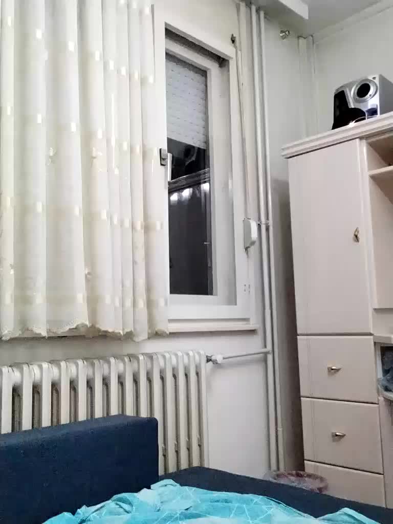 milf44milf Cam Model Chat January 10, 2026