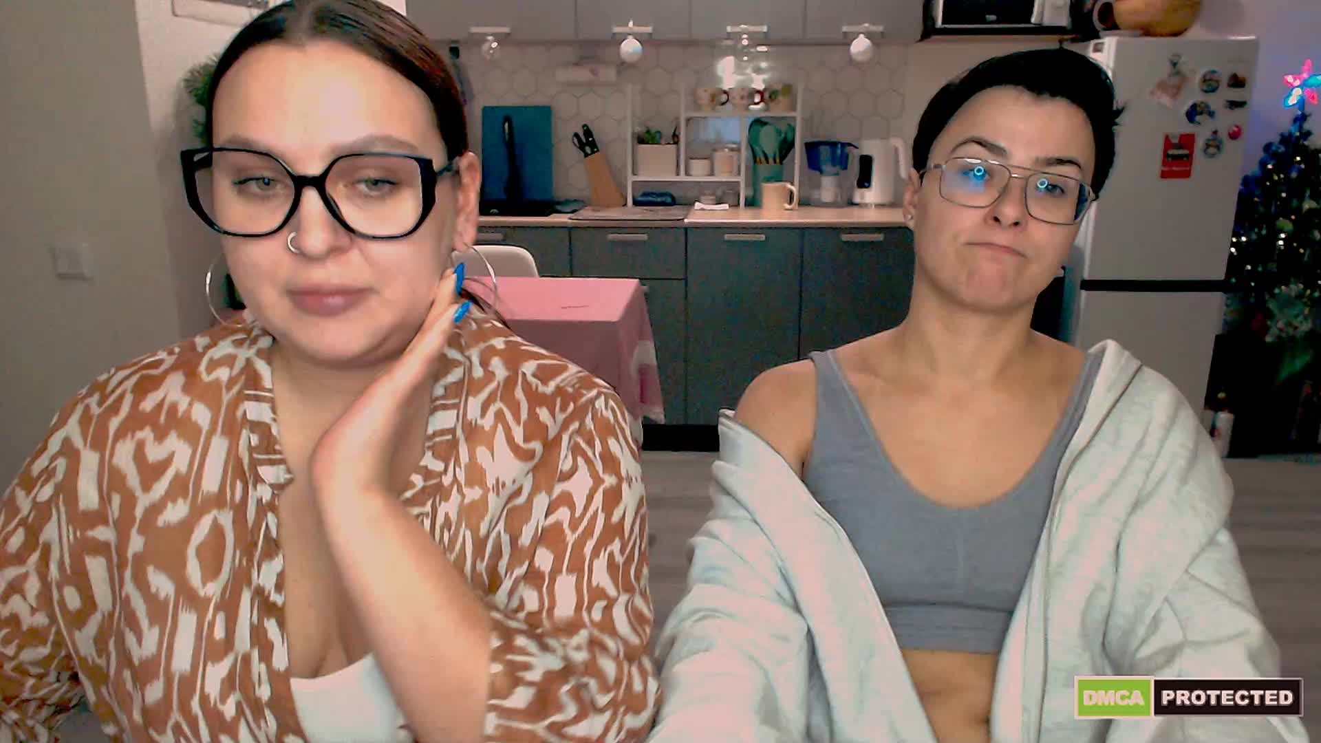 dreamteamgirls Cam Model Chat January 10, 2026