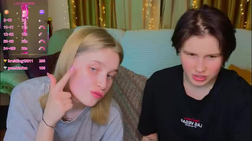 berry_assortment Cam Model Chat January 10, 2026