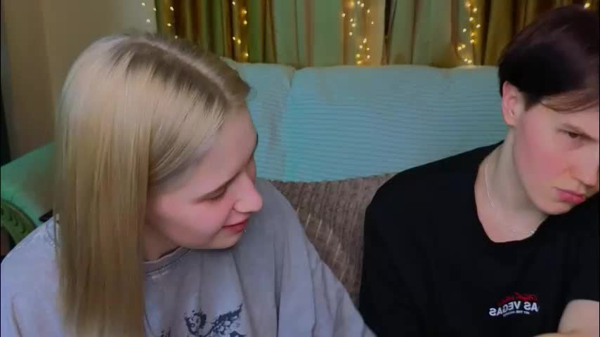 berry_assortment Cam Model Chat January 10, 2026