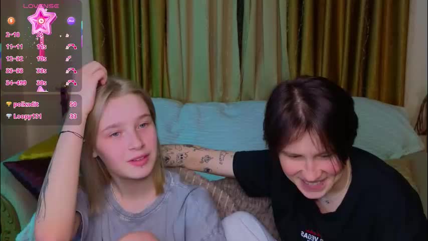 berry_assortment Cam Model Chat January 10, 2026