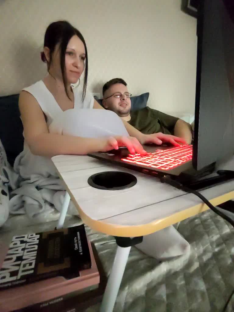 Sl_ktrn Cam Model Chat January 11, 2026