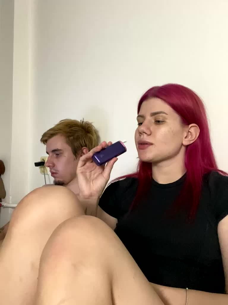 NiMfOmAnKA_s_Saskoj Cam Model Chat January 11, 2026