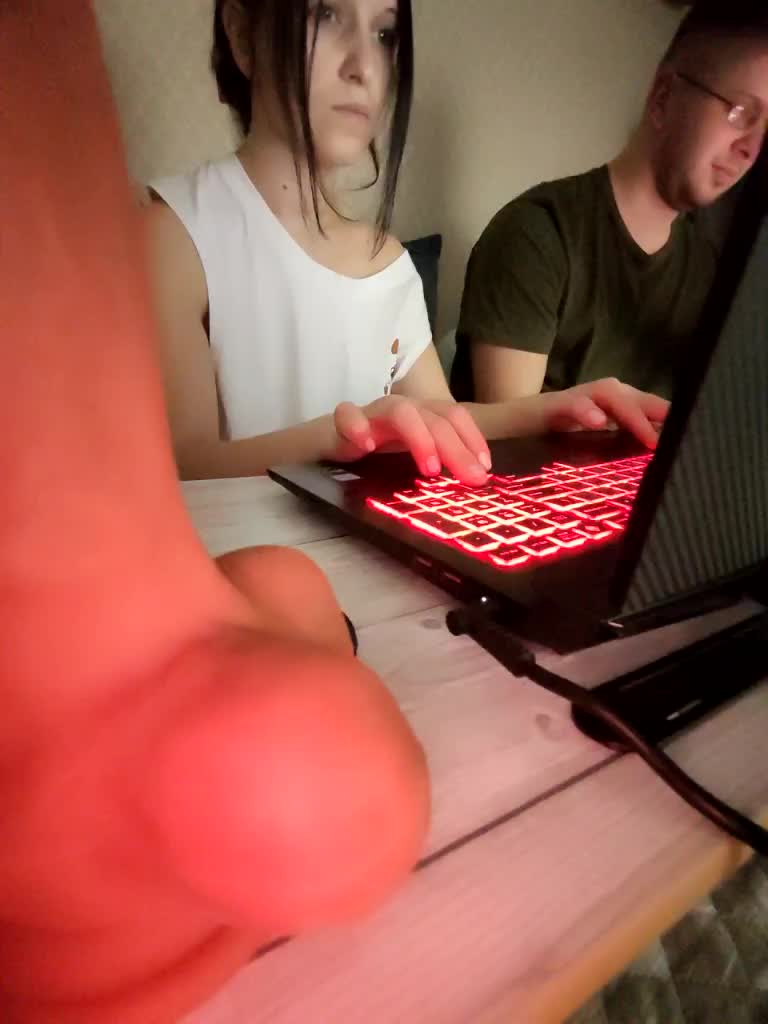 Sl_ktrn Cam Model Chat January 11, 2026