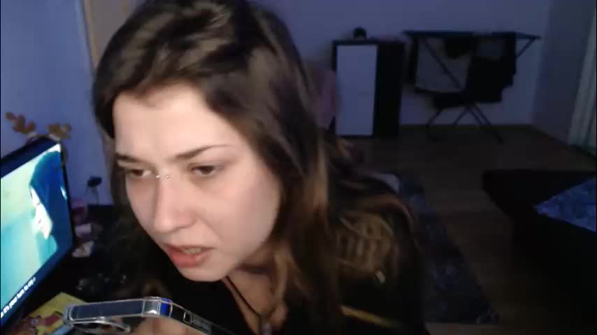 aliens4twenty Cam Model Chat January 11, 2026