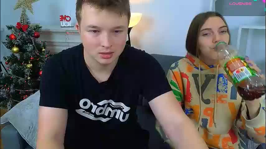 ollistiw Cam Model Chat January 11, 2026