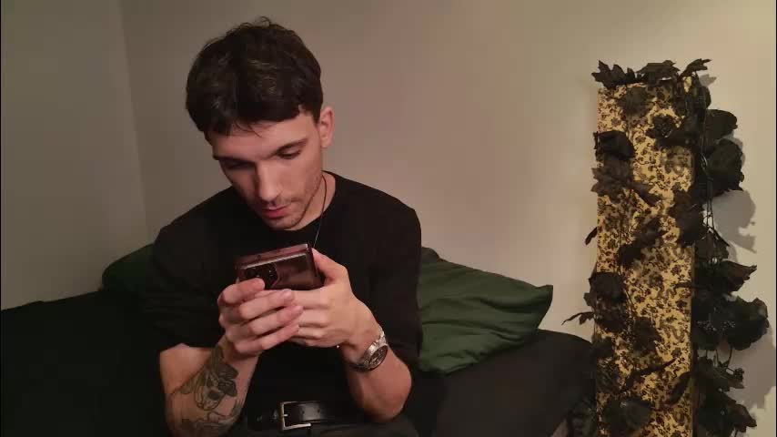 jackdesfeux Cam Model Chat January 11, 2026