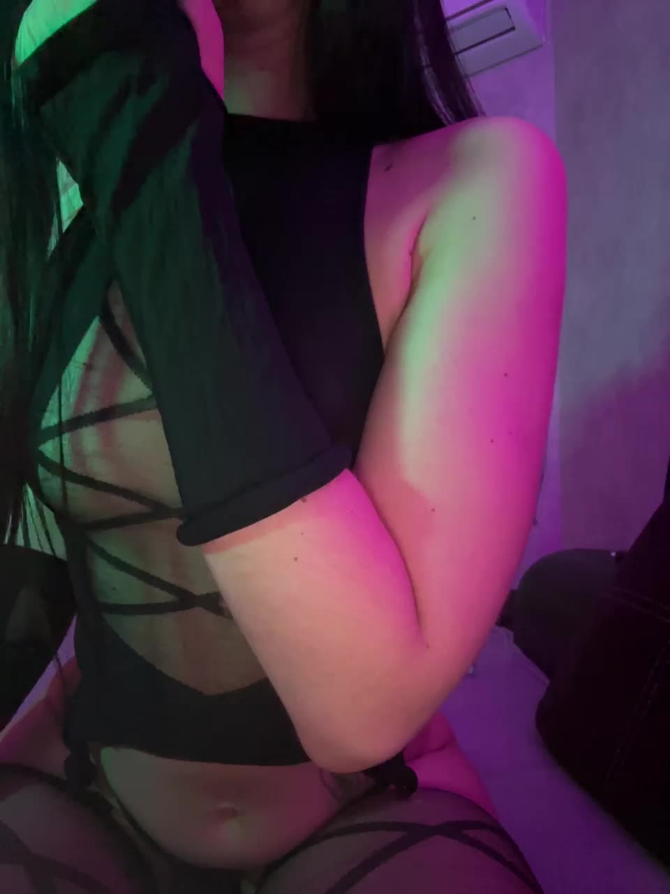 SimpleLovers Cam Model Chat January 11, 2026