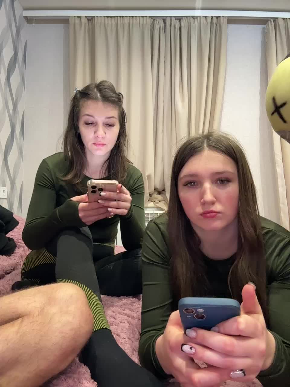 AHAHAC_HAXPEH_B_yHuTa3 Cam Model Chat January 12, 2026