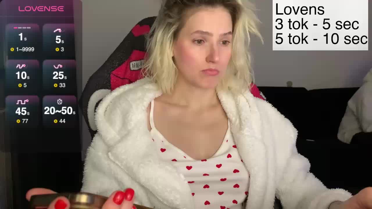 Sexy-Sweets Cam Model Chat January 12, 2026