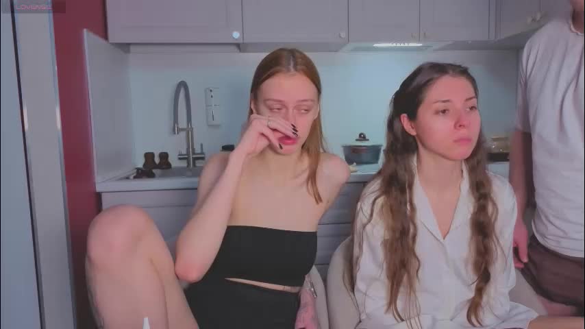 ihavepaws33 Cam Model Chat January 12, 2026