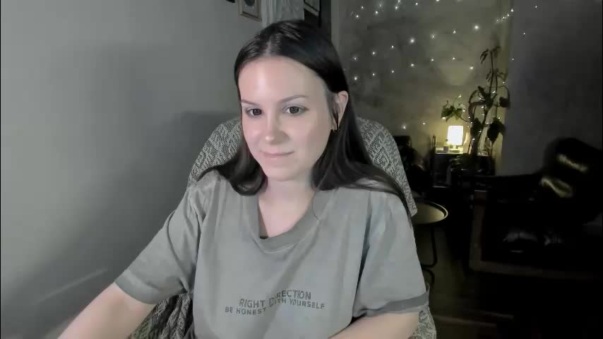 yourher0in Cam Model Chat January 12, 2026