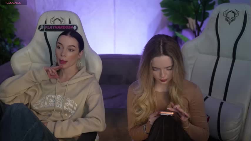 kira0541 Cam Model Chat January 12, 2026