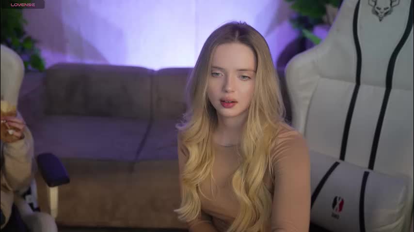 kira0541 Cam Model Chat January 12, 2026