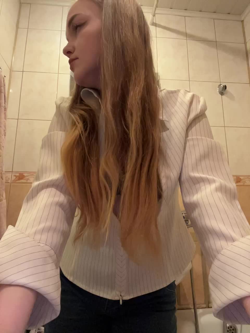 SWEET1SQUIRT Cam Model Chat January 12, 2026