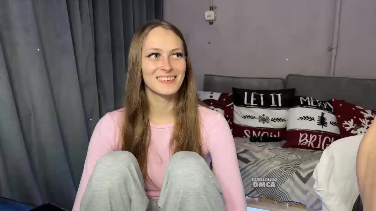 cutemilana_sexwife Cam Model Chat January 13, 2026