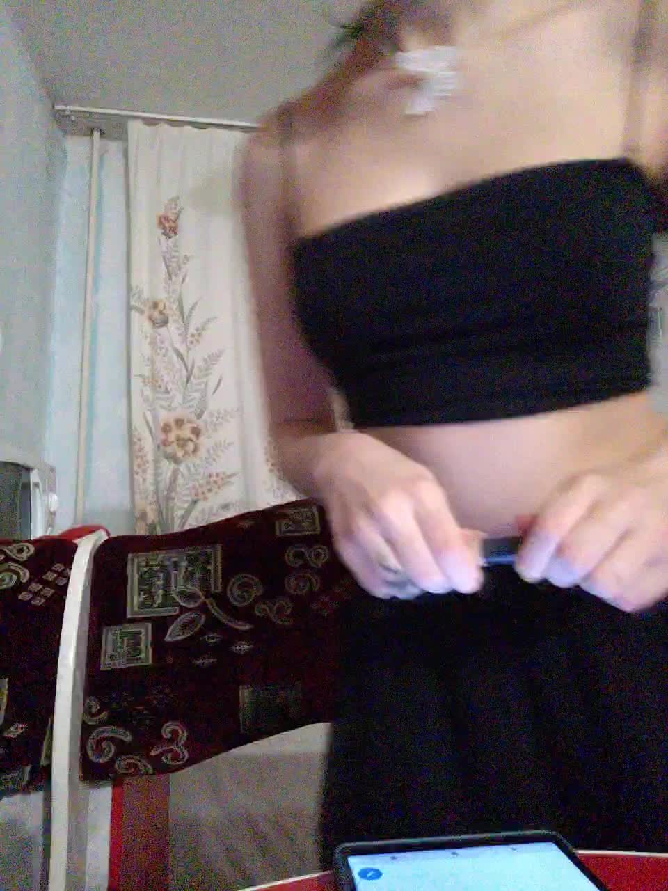 Tinablackkk Cam Model Chat January 13, 2026