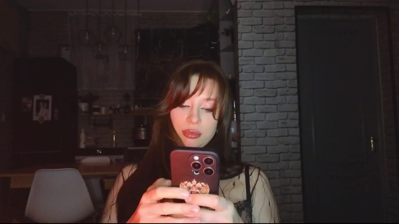 Melissa222Femdom Cam Model Chat January 13, 2026